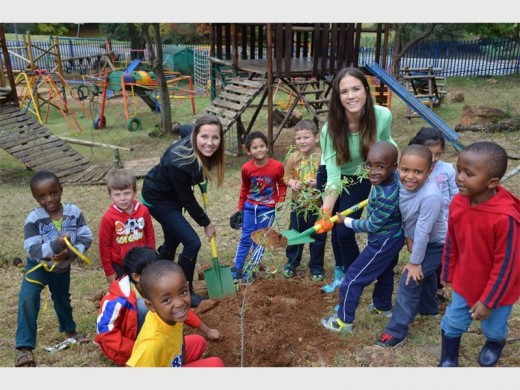 EARTH DAY: Jessica van Rensburg from Mulbarton celebrated Earth Day at Dalmondoer Primary with fellow Miss Earth applicant for 2015, Tamlin Jade Johnson from Germiston. Photo supplied by Miss Earth.
