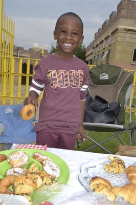 Owethu Nkosi, a 5 year old sold delicious doughnuts.