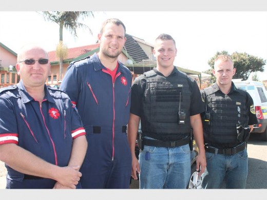 ON THE SCENE: Kevin Peel and Elowayne Gouws from National Paramedical Services as well as Donovan du Toit and Matthew Callow, tactical response officers from CPS Securty, were on the scene.