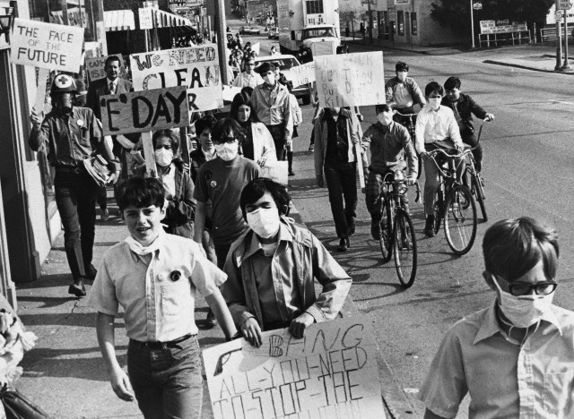 St. Louis Students Marching Against Air Pollution