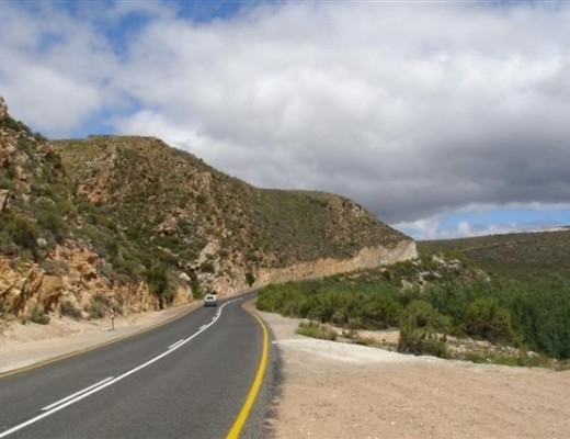 w217316_13790_uniondale-poort-pass_uniondale-poort-pass