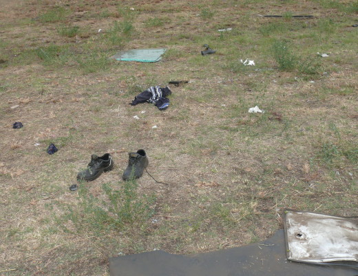 The belongs of the injured were scattered around the accident scene.