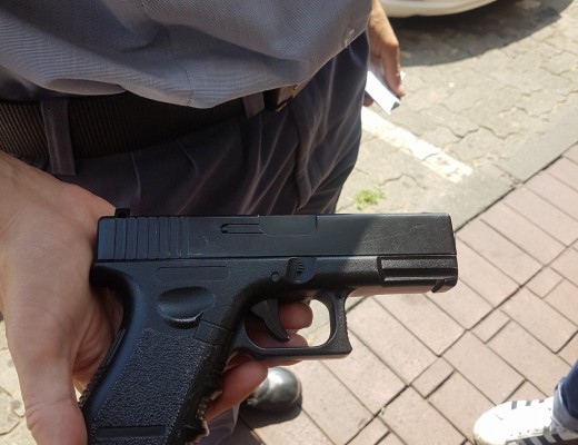 15025424_12533730647_19471_tn