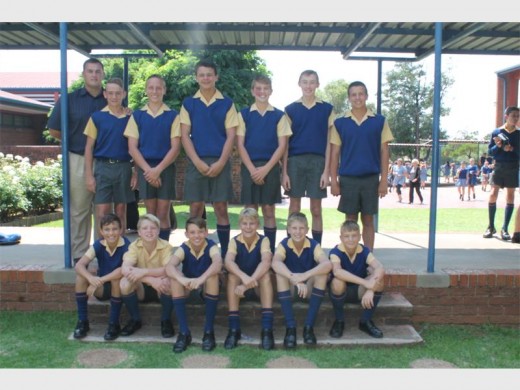 100 PERSENT: President Steyn se eerste krieketspan is as ligawenners aangewys met ’n 100 persent wensyfer teen Laerskool Randhart, Laerskool Orion en Laerskool Elspark. Hulle was ook gekroon as die Easterns kampioene nadat hulle Palview met nege paaltjies geklop het.